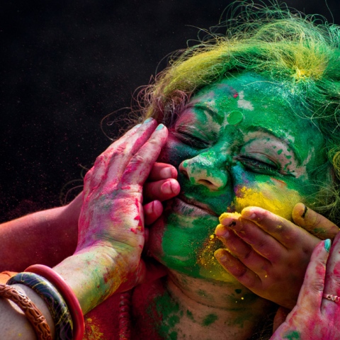 Photo: Dubai Drenches in Colours of Holi