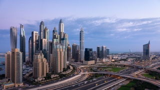 صور: ما هي ملامح "أجندة دبي الاقتصادية D33"؟