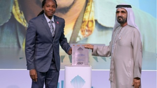 صور: ماذا تعرف عن جائزة أفضل وزير في العالم التي أطلقتها دبي؟