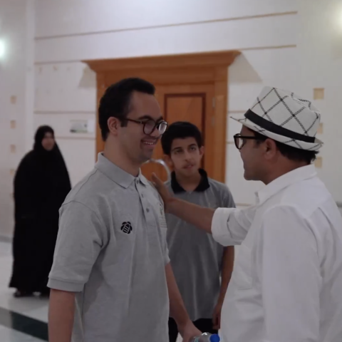 ${rs.image.photo} الفنان الكوميدي المصري محمد هنيدي يدعم مبادرة "همم موهوبة" في الإمارات