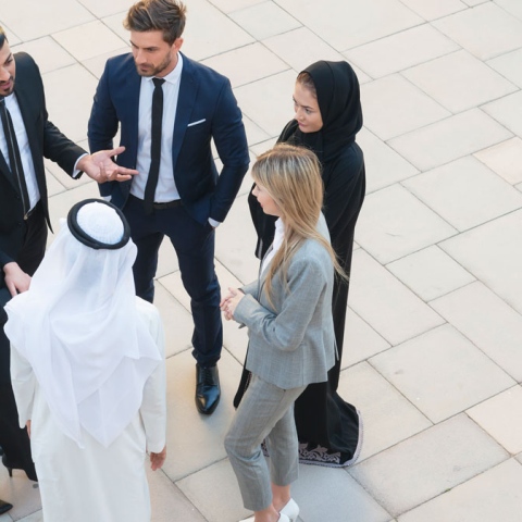  تقدّم للعمل .. بلمسة زر