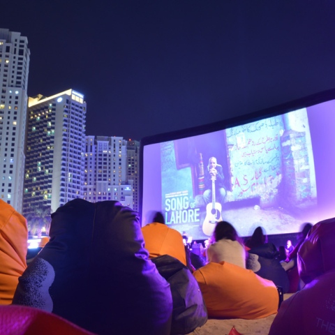  Lights. Popcorn. Free Films
