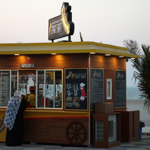 Photo: Food Trucks Getting Popular