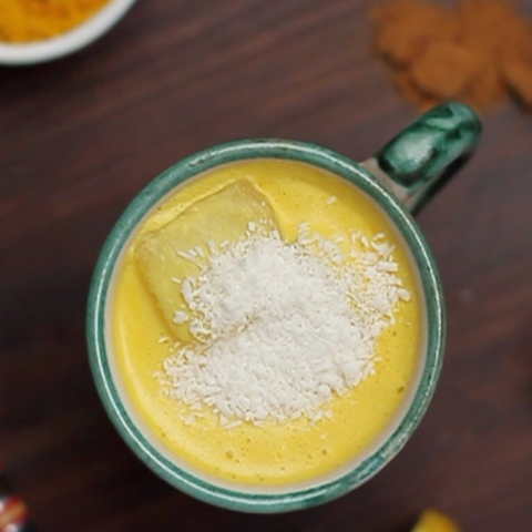 ${rs.image.photo} Healthy and Smart... Turmeric Smoothie