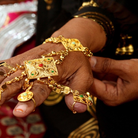 Photo: Traditional jewelry makes a comeback