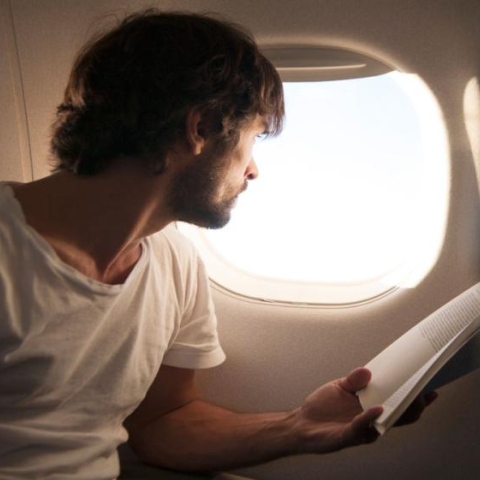 Photo: Keep Window Shades Open On Plane