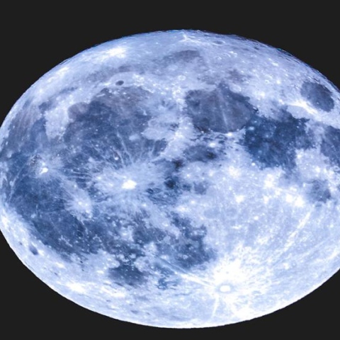  Get Ready To See The ‘Super Blue Blood Moon’
