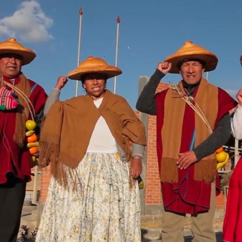 Photo: The female wrestlers of Bolivia