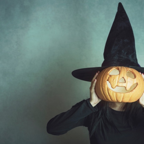 ${rs.image.photo} Things to do in Dubai this Halloween