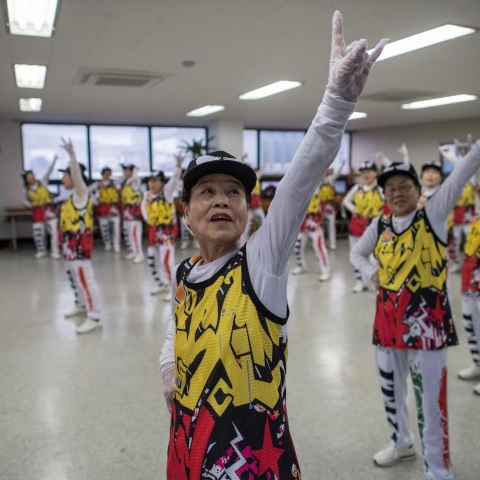 Photo: Cheerleading Their Way to a Longer Life