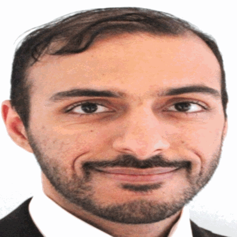  الدكتور الإماراتي عيسى العيسى.. نموذج مشرّف للعاملين في القطاع الصحي خارج الدولة