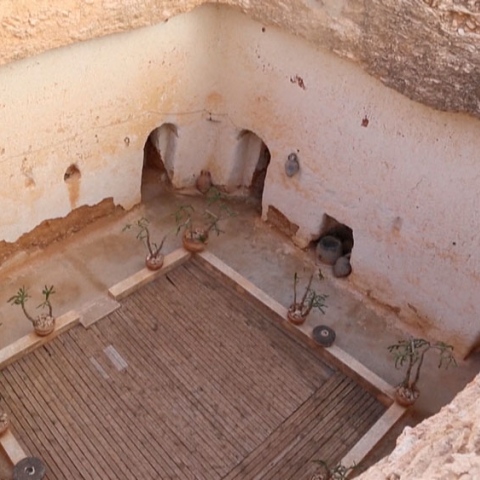 ${rs.image.photo} "بيوت الحفر" معلم أثري في ليبيا يسعى لجذب السياح